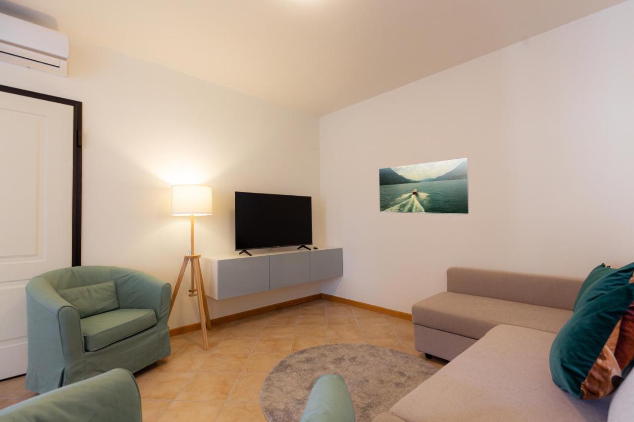 Porta Torre Como Apartment - By Relais Di Giada Экстерьер фото