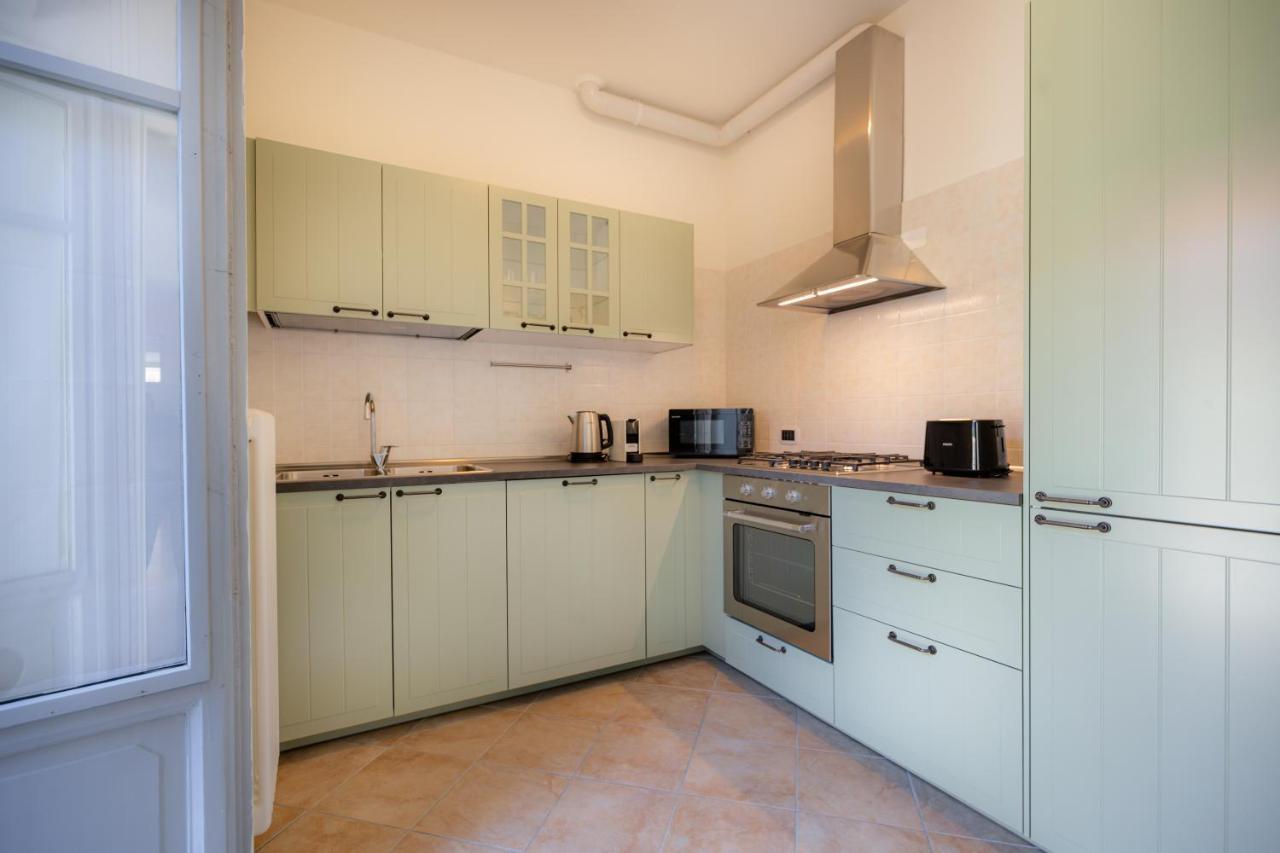 Porta Torre Como Apartment - By Relais Di Giada Экстерьер фото